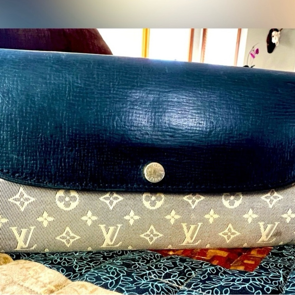 Louis Vuitton Wallet